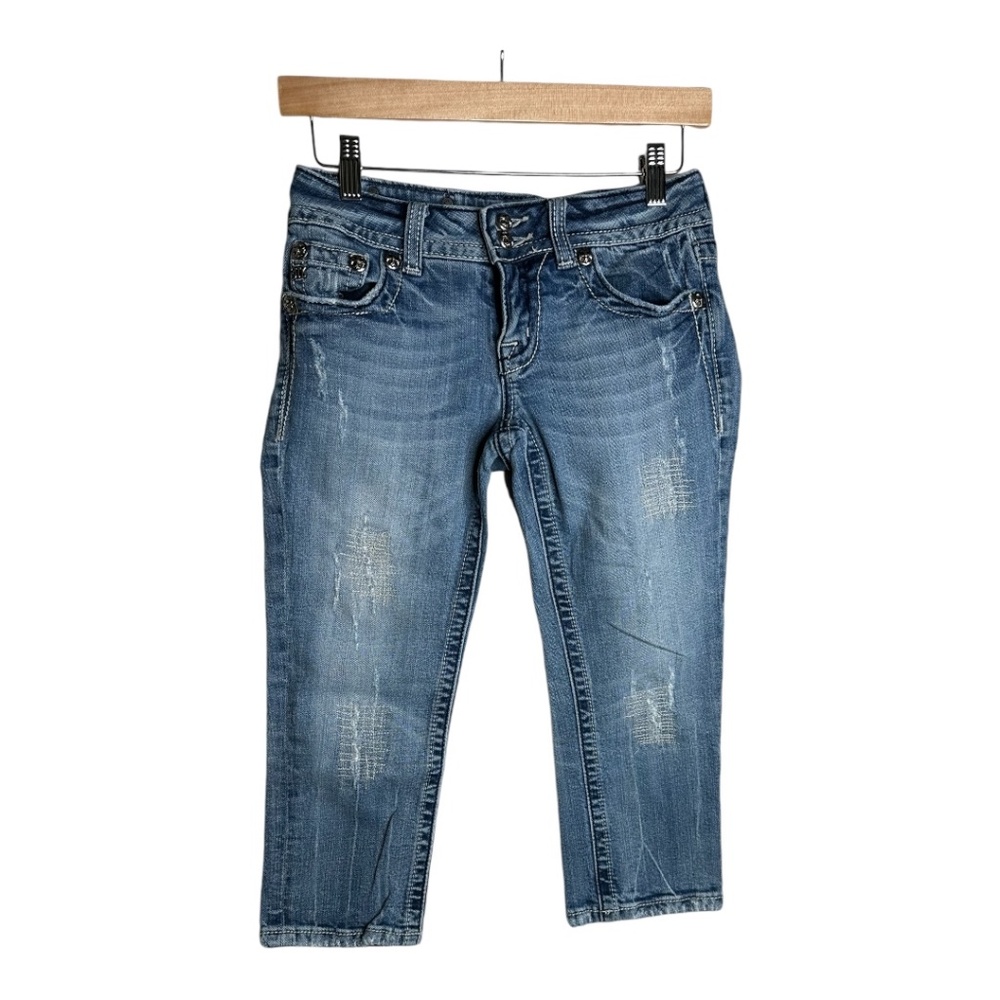 Miss Me Jeans‎ Capri Denim JP5082CP Embroidery/Rhinestones Back Pockets Size 27